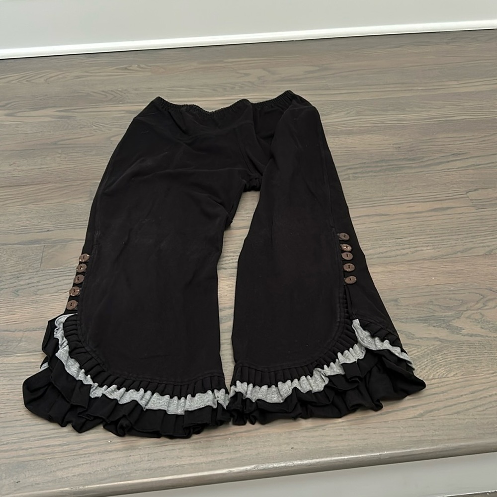 Adorable pants ankle length